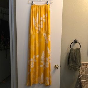 Wahine Toa strapless maxi dress. New. XL